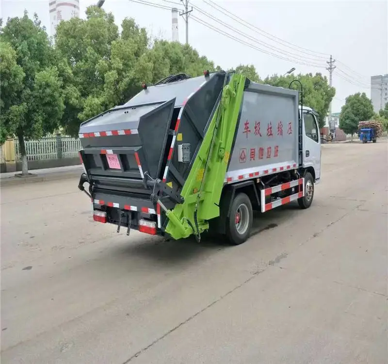 蓝牌垃圾清运车