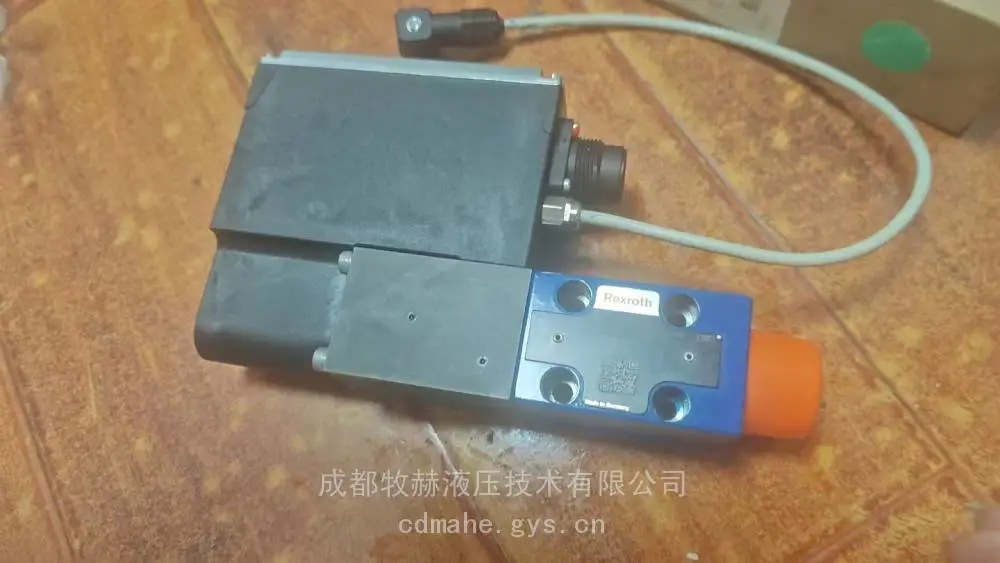 德国力士乐 R901135219 VT-DFPE-A-22/G24K0/2A1E/V-014比例先导阀