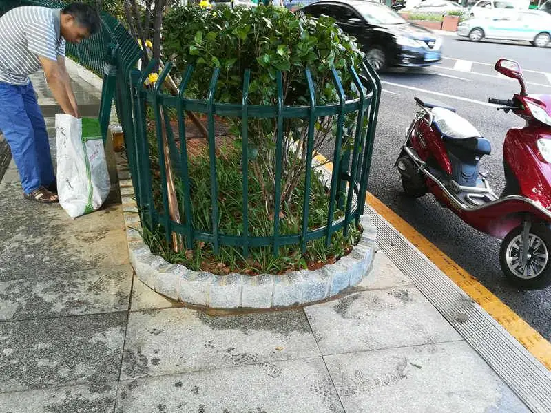 长沙锌钢园林{护栏}_草坪护栏_户外围栏栅栏_楼梯扶手