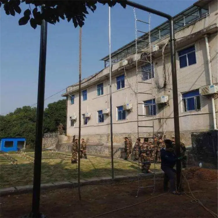 楚雄 心理行为训练架 匍匐前进低桩网 轮胎墙