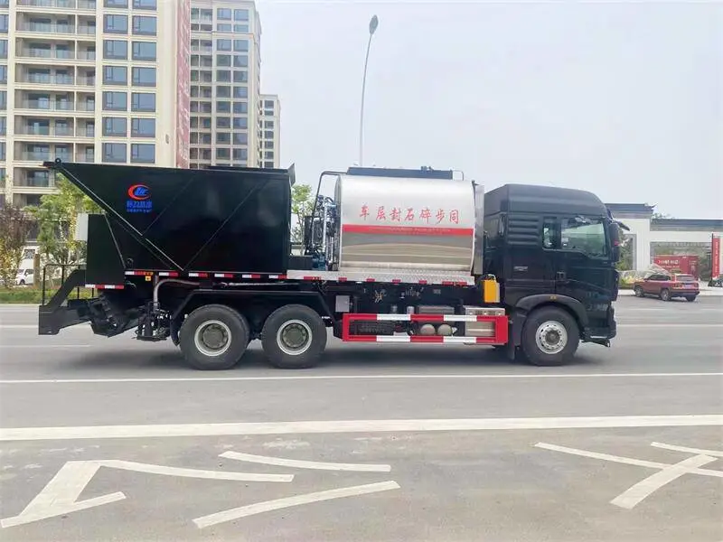 专业同步碎石封层车在线咨询 批发生产粉料撒布车