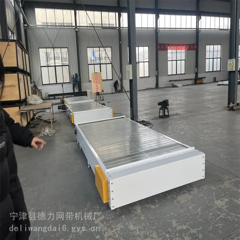 90度转弯链板输送机 重型板链流水线 工厂废品输送设备
