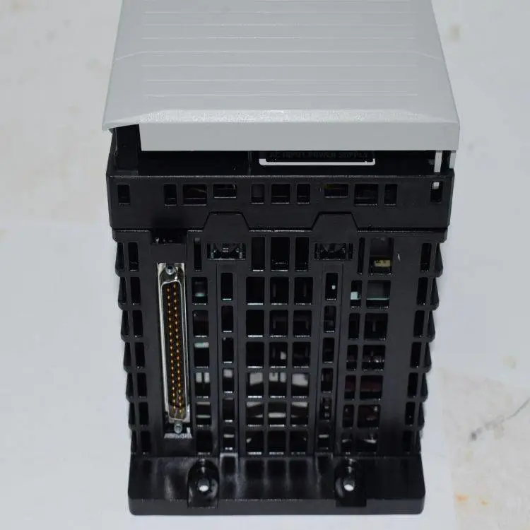 罗克韦尔AB100-E26QJ200软启动 模块 PLC
