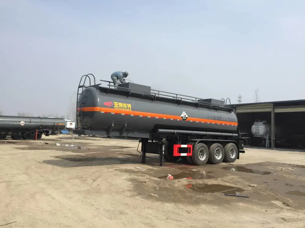 空气悬挂钢衬塑罐车,钢衬塑罐车 化工液体防腐罐车价格图片