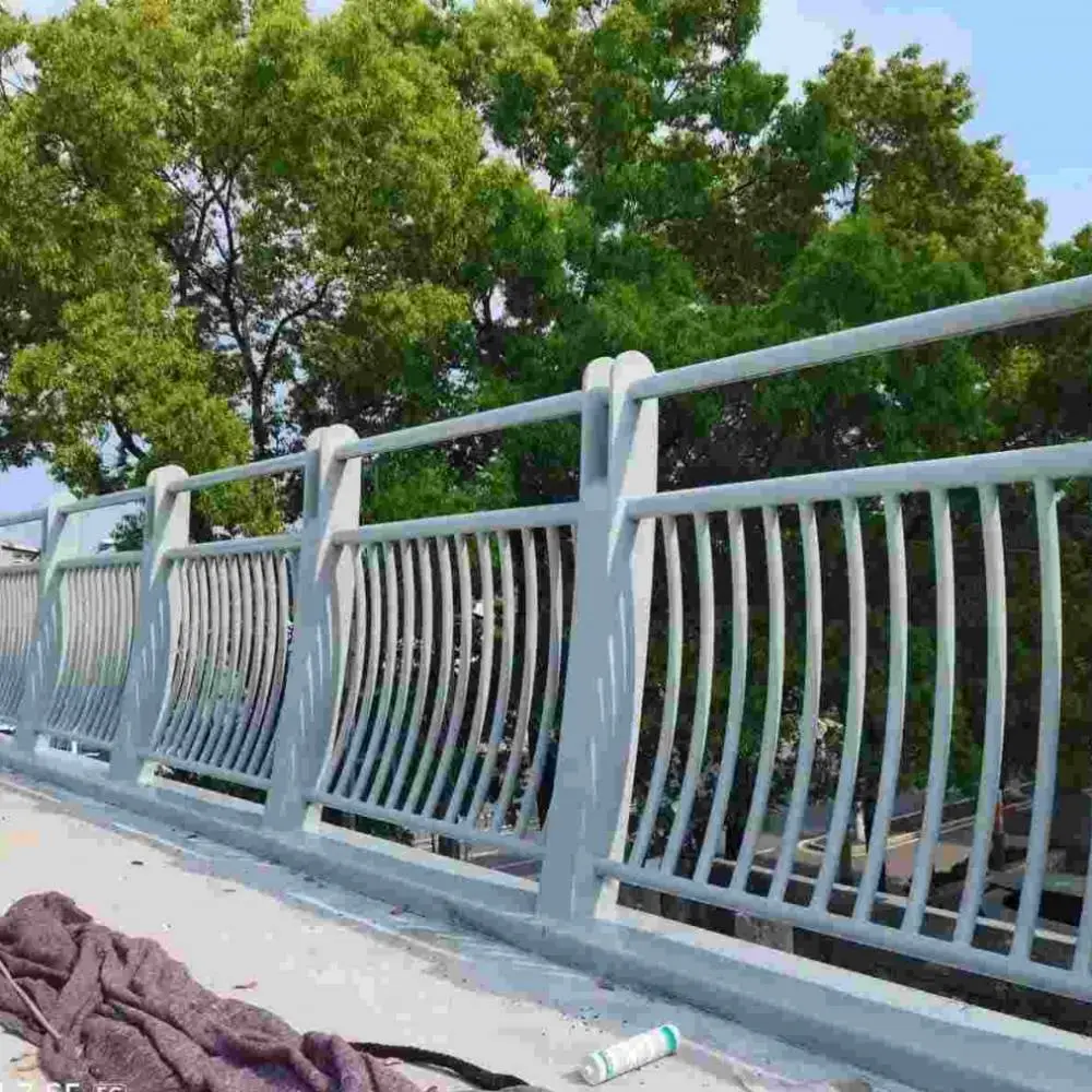 材质可选复合管桥梁护栏城市快速路用抗冲击力龙邦交通设施