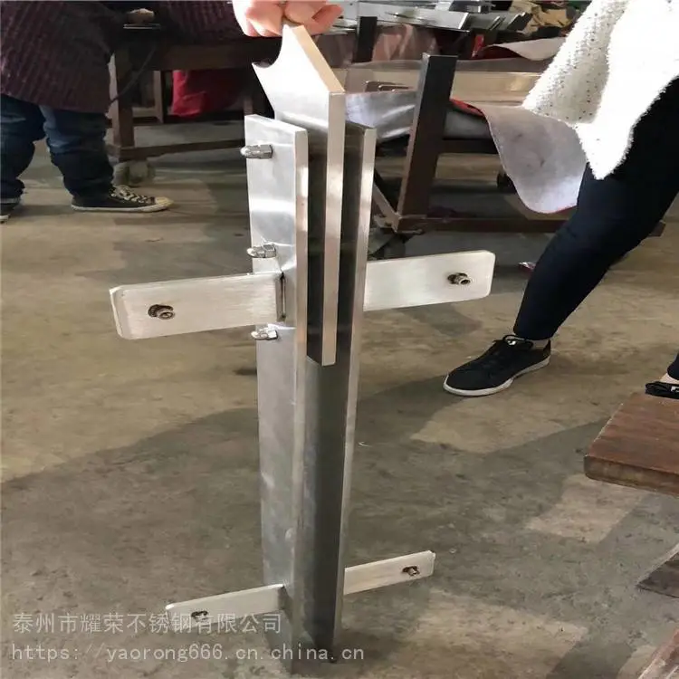 不锈钢楼梯扶手 公司 不锈钢楼梯扶手图片 定制