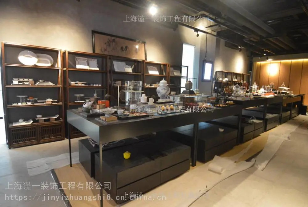 展厅展柜，展厅陈列柜，异形展柜，展柜定制，瓷器陈列柜，瓷器展示柜，提供展厅装饰装修