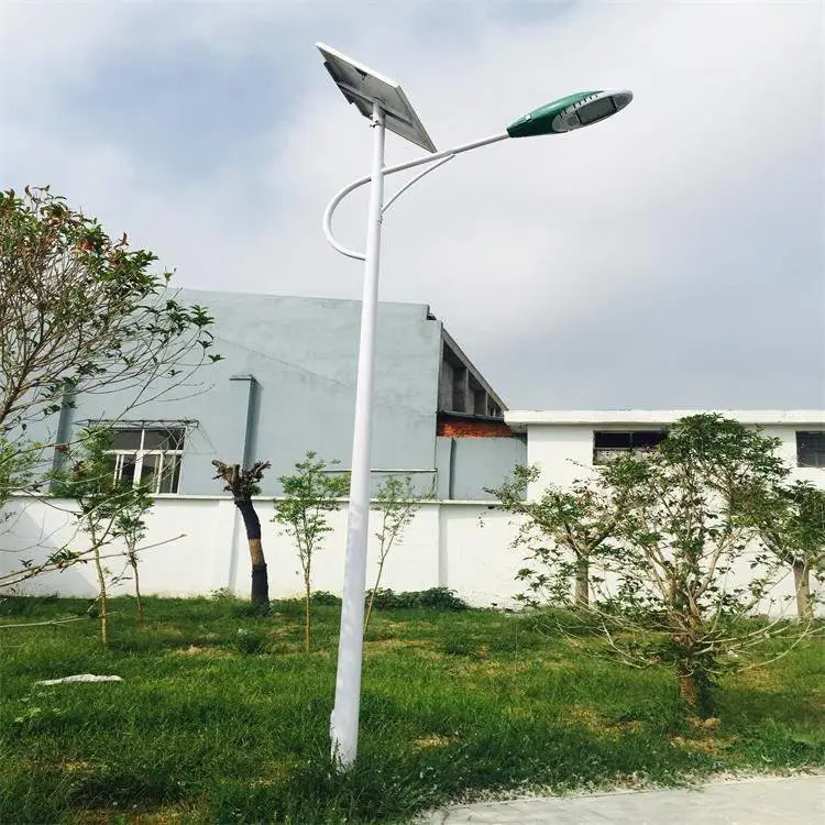 赤峰市太阳能路灯 led太阳能路灯锂电池 挑臂LED农村路灯