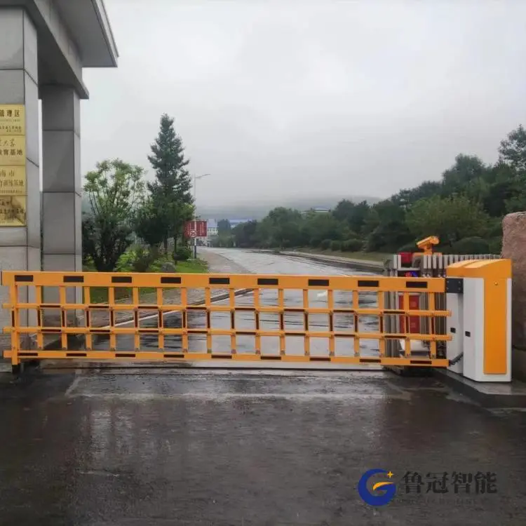 长清电动道闸安装门禁起落杆道闸杆车辆识别系统价格实惠
