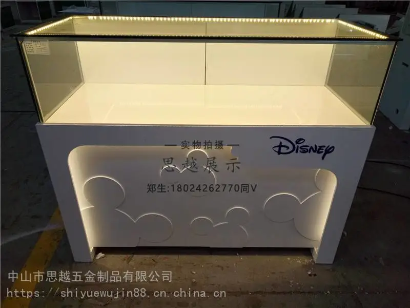 光明眼镜柜台展示柜效果图出售全新珠宝手表收银台