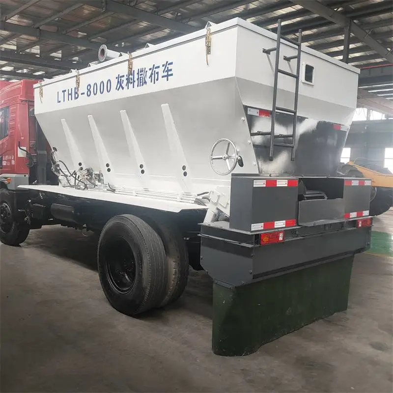 工程道路施工白灰撒布车 消解灰撒布机 一体式路面撒灰车16方