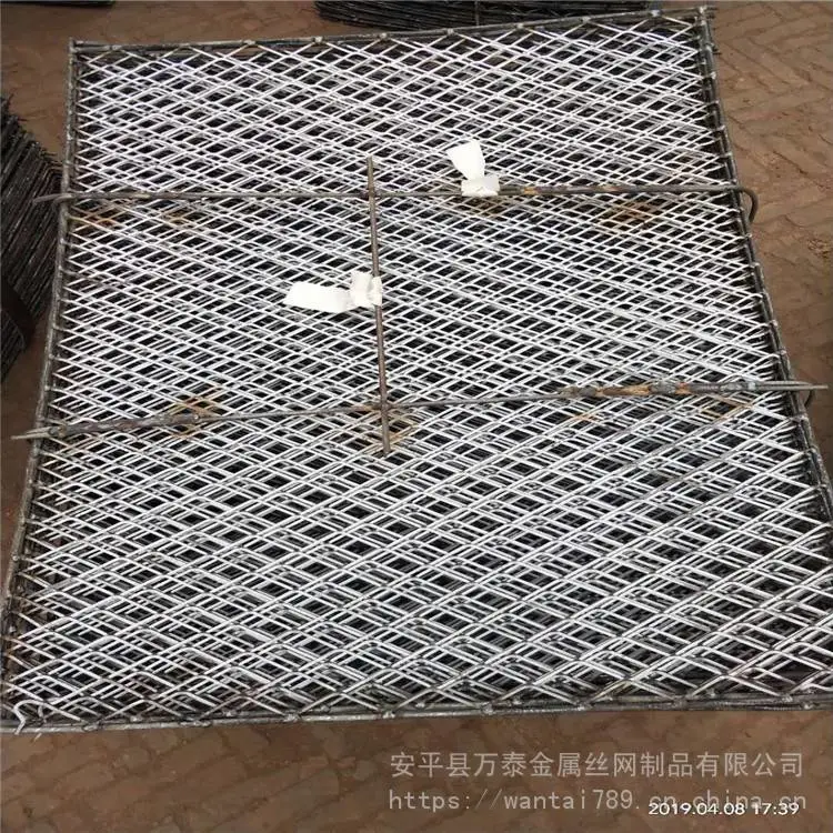 建筑外架踩踏网 钢竹笆规格 钢笆片实体厂家
