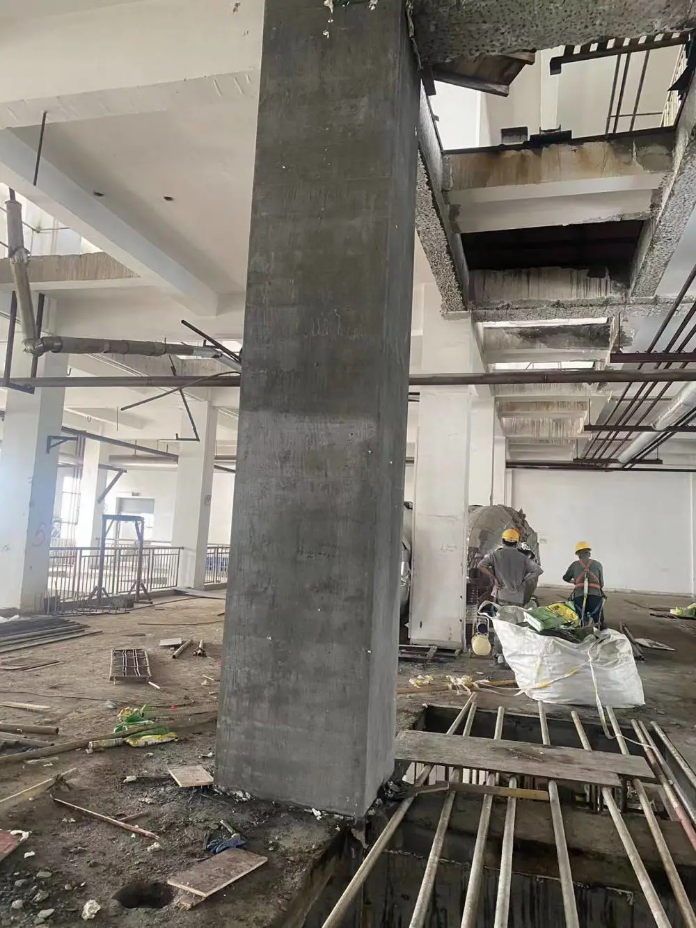 湖北宜昌远安CGM-60高强无收缩灌浆宝和汇辰混凝土结构加固改造操作简单