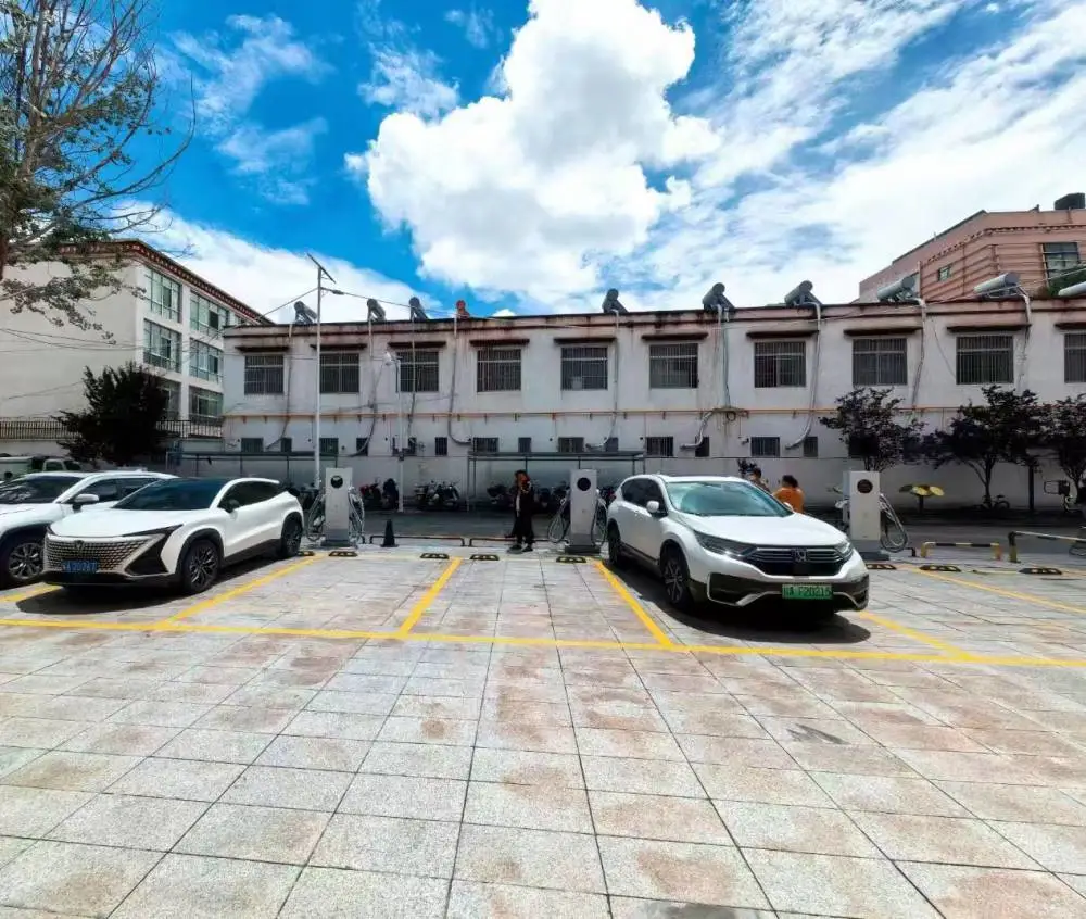 公牛充电桩下乡，自建房120KW快充体验