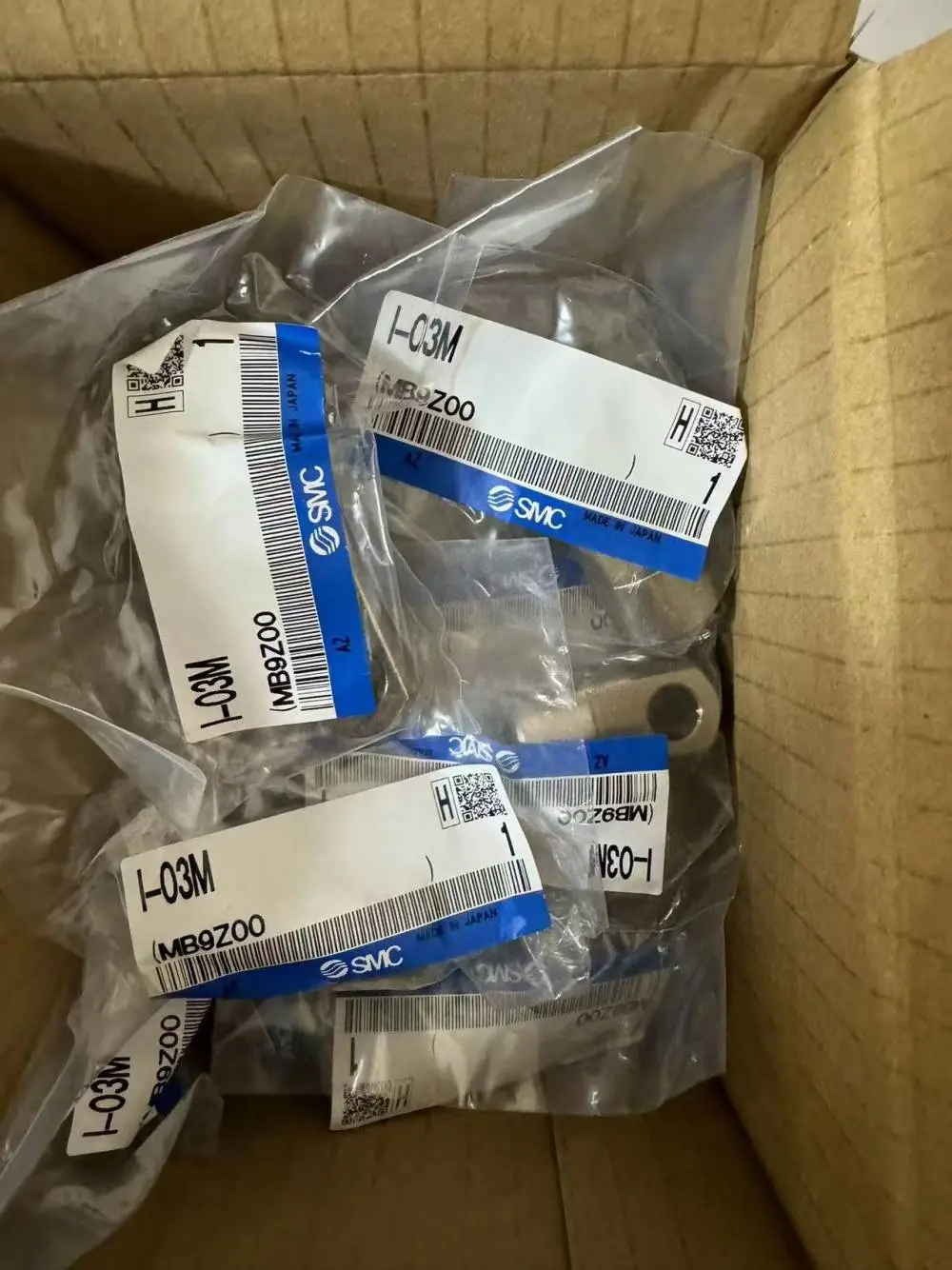 MXQ8-30P日本原装现货 IRV20-LC10 IRV20-LC10BZN