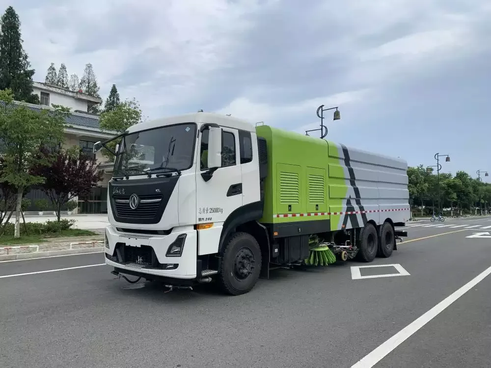 东风天锦大型环卫扫路车环卫洗扫车制造商报价方案
