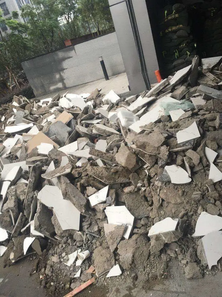 太阳宫牛王庙社区装修垃圾清运,货物运输专业清运