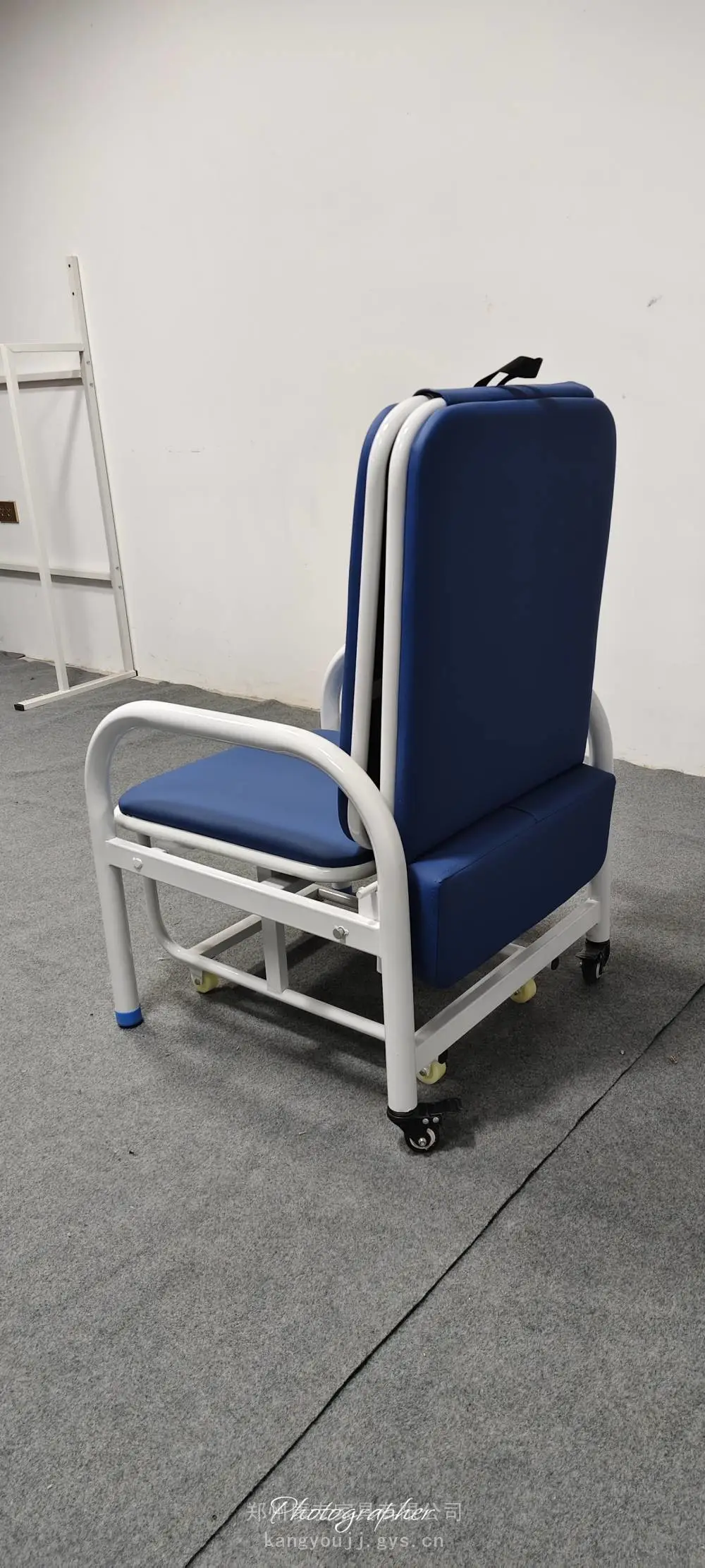 陪护椅生产厂家 碳钢喷塑结实耐用医院***