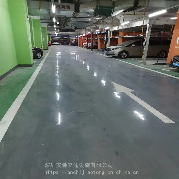 安驰交通专业承接惠州广场混凝土压花地坪漆 复古地坪施工厂家