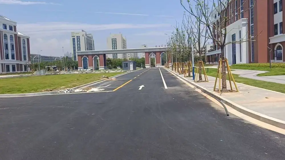 厂区划线 物流园区道路划线 「质量稳定,量大优惠」