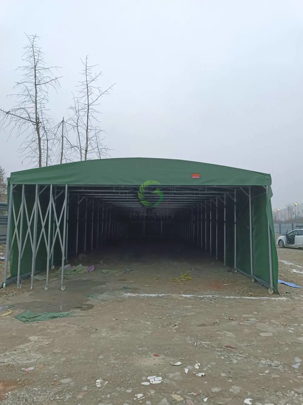 雅安伸缩式篮球场顶棚遥控操作,一键开合