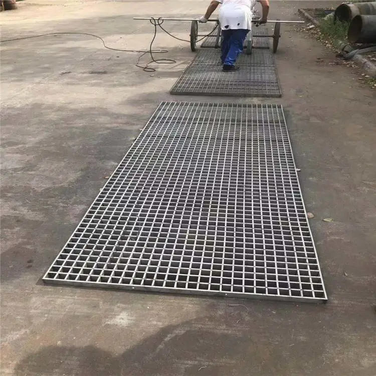 建筑施工单位用 喷泉排水盖板 不锈钢钢格板价格 可送货上门