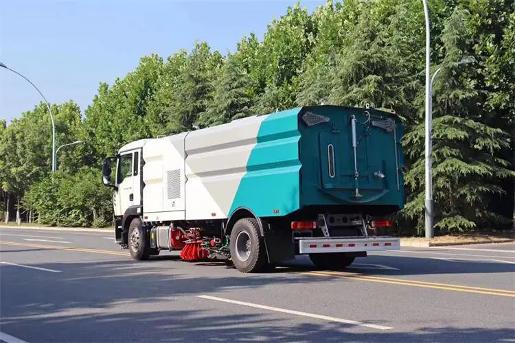 的东风多利卡扫地车 任县扫地车厂家 环卫扫地车有哪些品牌