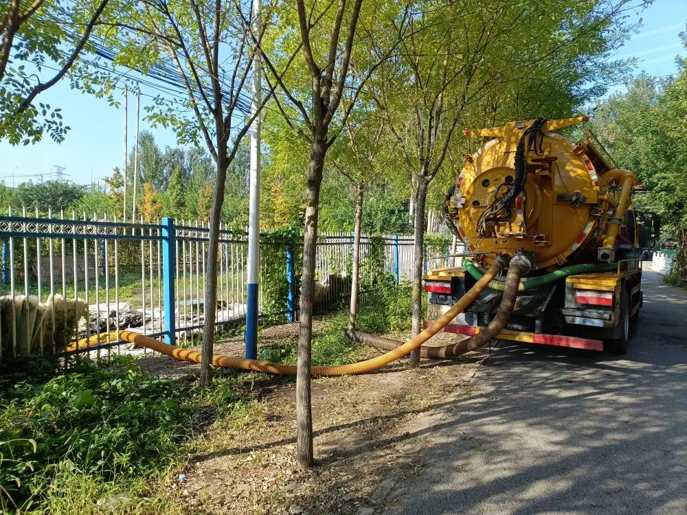 北京通州区玉桥附近污水池清理 工业管道清洗方案及报价