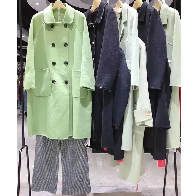 璱妠品牌折扣羊绒大衣休闲直播正品男装品牌尾货批发广西防城港羽绒服批发尾货