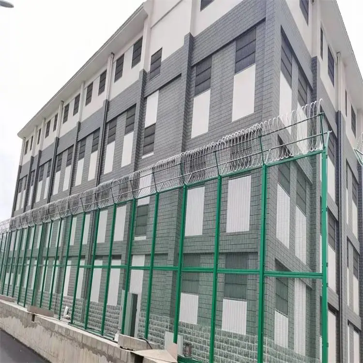 广东顺德刺丝滚笼支架 定制定做PVC刀片刺笼 304刀片刺笼