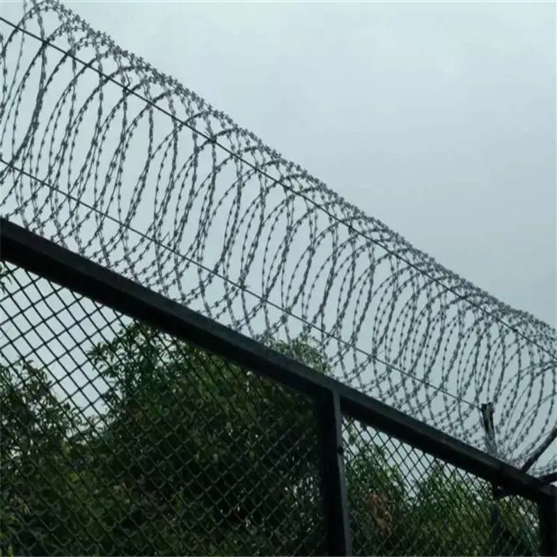 机场护栏立柱 Y型安全防御护栏网 机场隔离网围栏 结构稳定