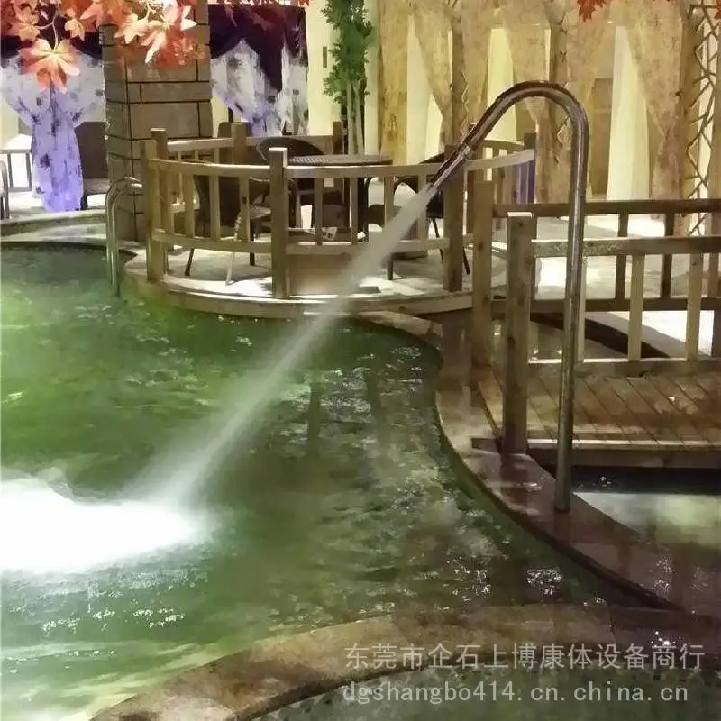 益阳游泳池消毒设备 游泳池工程安装安装