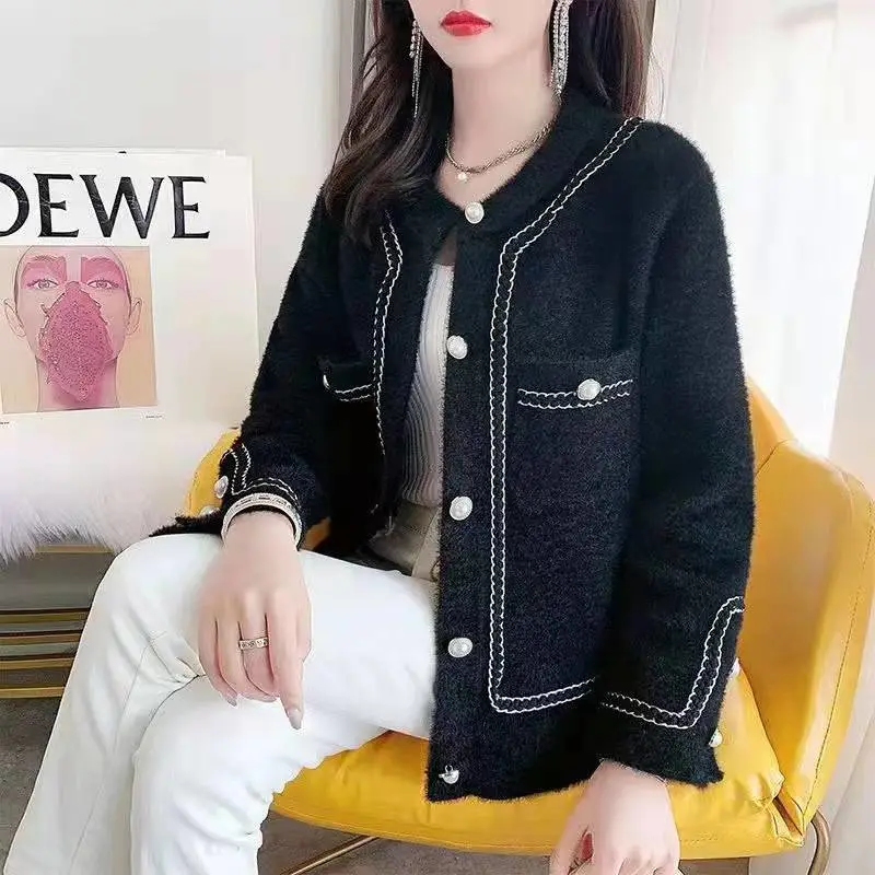 摆地摊卖衣服怎么起步打底衫包芯纱女长袖潮义乌小商品批发一手货源