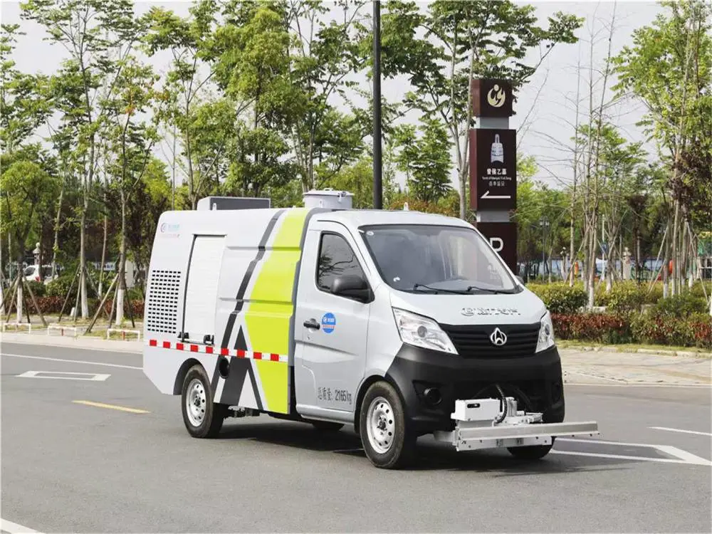 东风天锦路面养护车公路路面清洗车出售