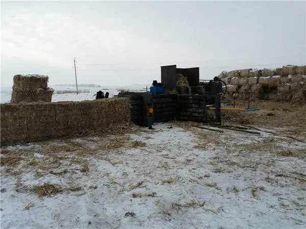 100吨废纸卧式液压打包机大型废品生活垃圾矿泉水瓶黄纸板压包机