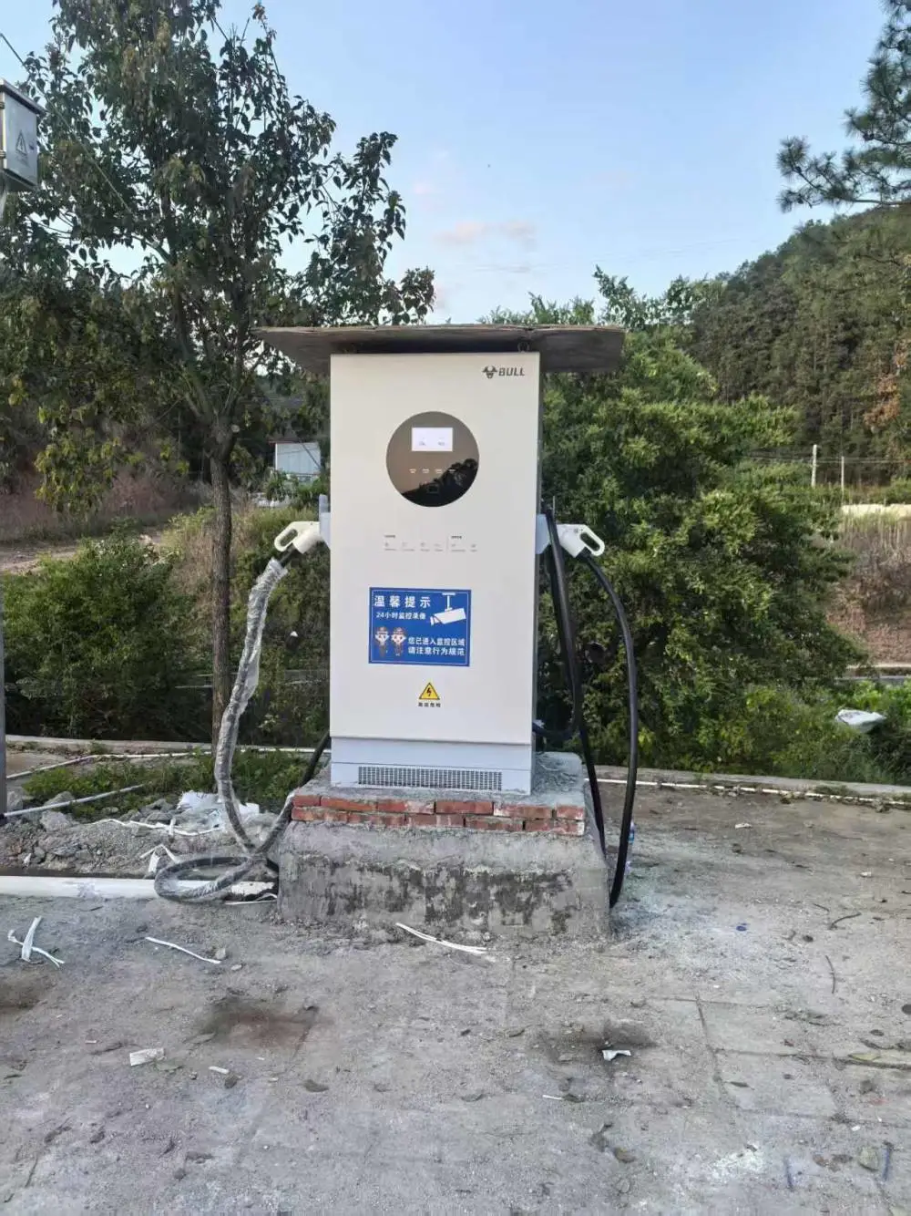 公牛 160KW 一体直流快充桩双枪同步充电商用场站高效充电设备