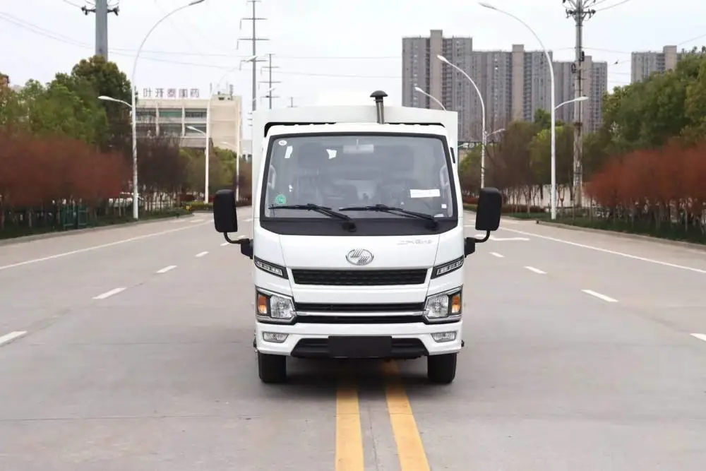 小多利卡道路吸尘车5吨环卫吸尘车图片