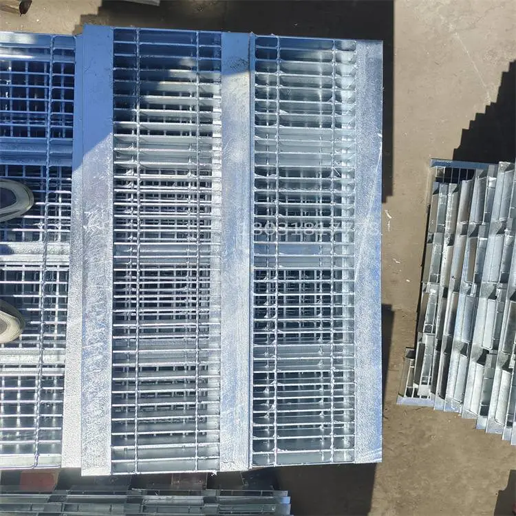 福建台江焊接牢固yb钢格栅板财润丝网钢格网板