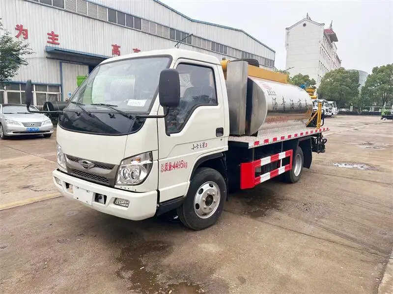 郑州稀浆封层车生产厂家电话 广东橡胶同步封层车供货商电话