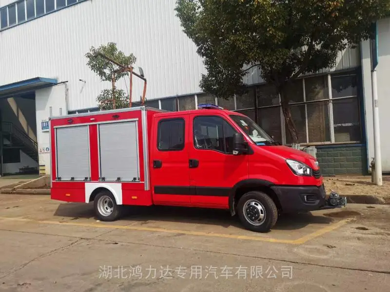 陕西重汽豪沃前四后八轮干粉消防车助力应急救援显成效