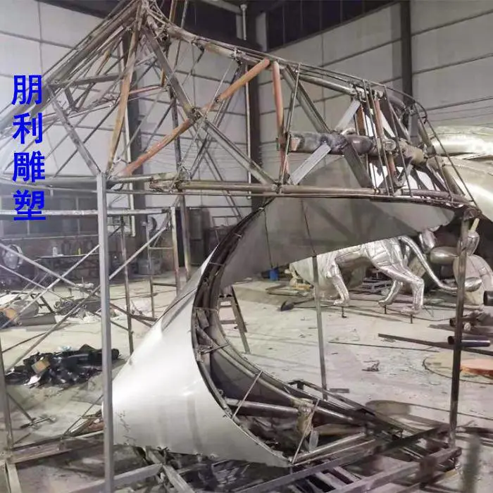 景观镂空飘带雕塑定做-街头抽象-供求金属飘带雕塑规格
