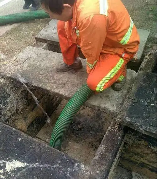 闵行食堂隔油池清理 抽油池 下水道疏通