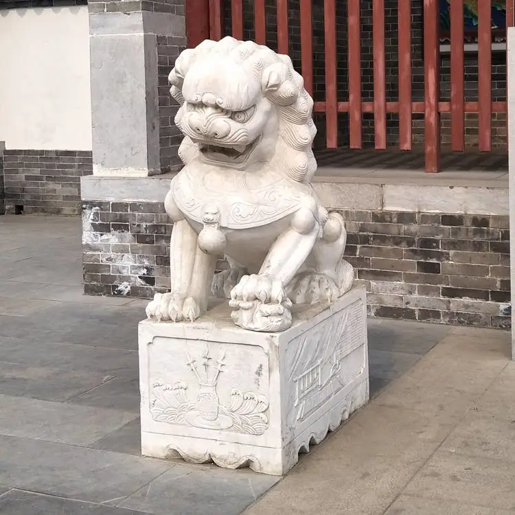 石狮子雕塑 仿古看门石狮子手工雕刻狮子石头狮子 英翰雕刻供应