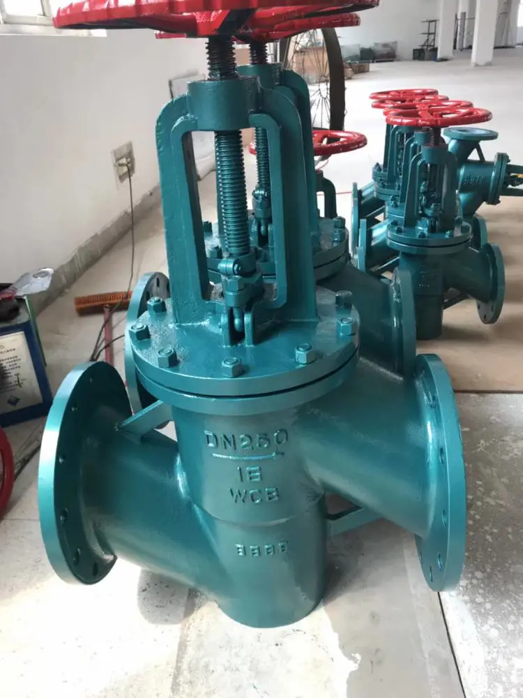J41F46-16C 阀瓣与阀杆设计为一体结构碳钢衬氟法兰截止阀图片
