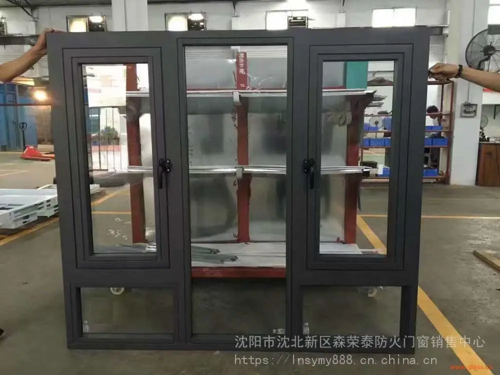 定做钢质防火窗厂家 镀锌板铝合金框架 加厚防火玻璃高层隔烟逃生窗