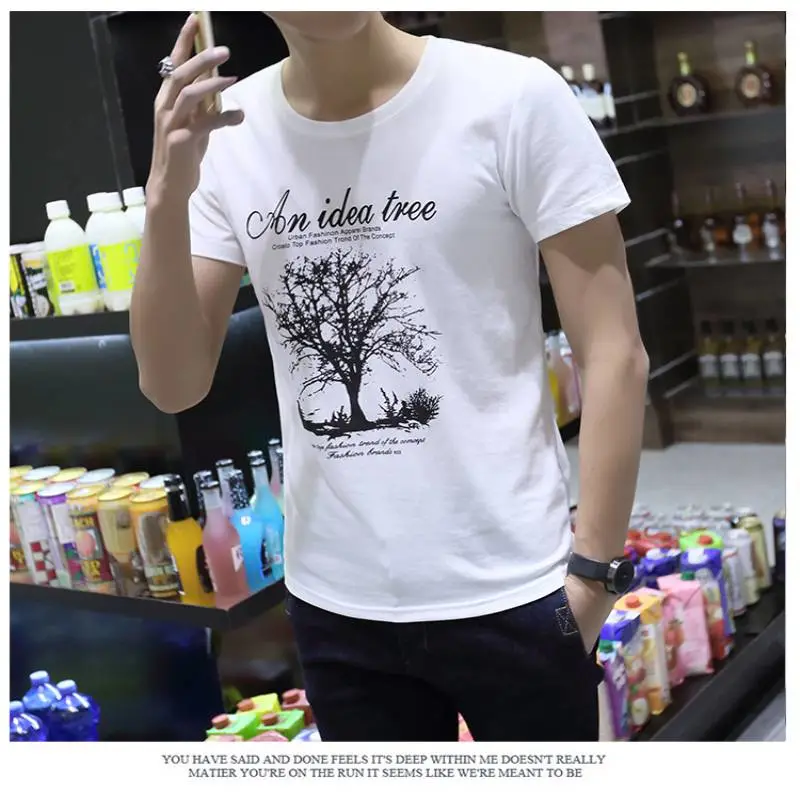 摆地摊卖衣服男装潮牌男式t恤新款哪里有便宜的地摊服装批发