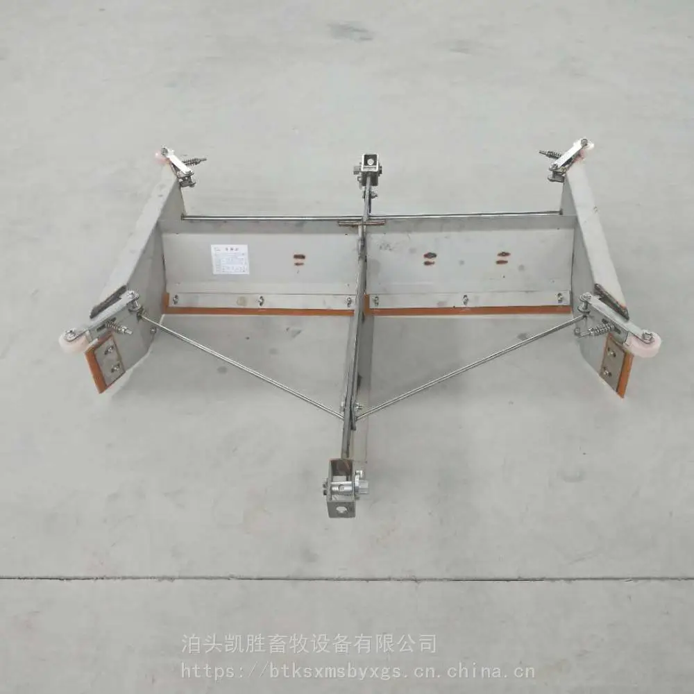 304不锈钢刮粪机 平板式清粪机 一拖二自动刮粪板 新型猪舍专用养猪设备