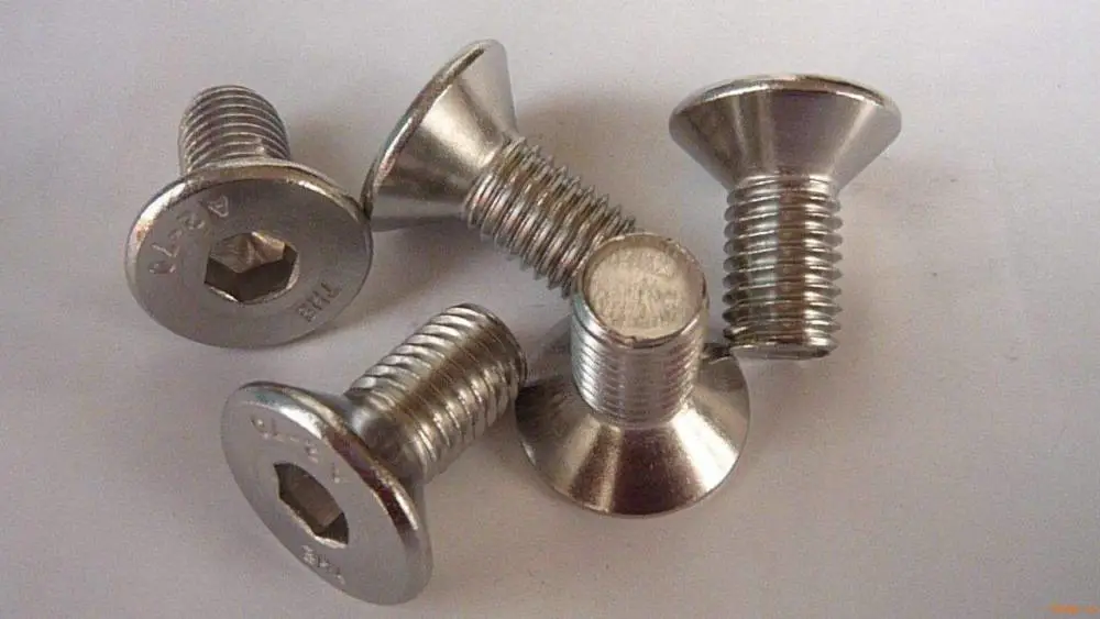 Inconel718是什么材料Inconel718高强度螺栓带孔螺栓