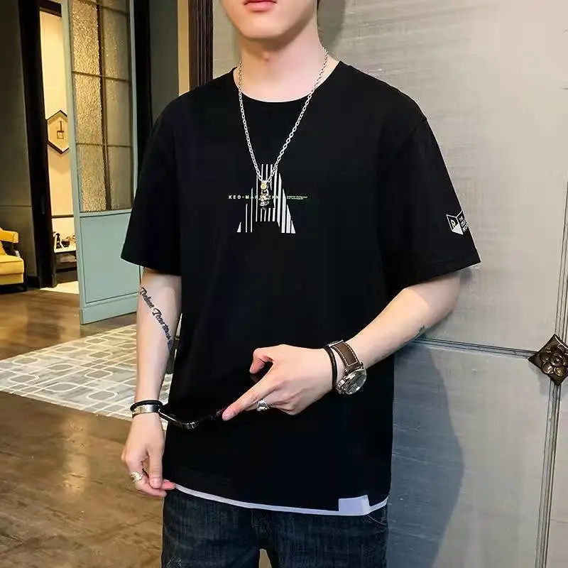 贵州黔东丹寨地摊服装批发市场在哪里地摊T恤批发几块钱男T恤批发