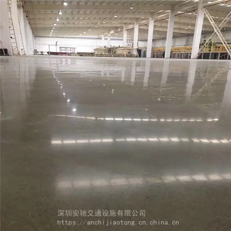 安驰交通专业承接深圳工业区厂房防滑地坪漆 自流平地面施工